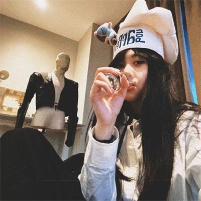 莲娜的甜美生活封面